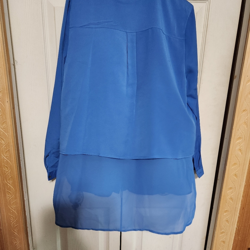 Vibrant Blue Button-Up Blouse - Picture 10 of 11